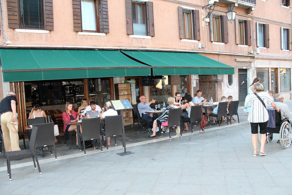 Appartamento Calle Dei Preti Venedig Exterior foto