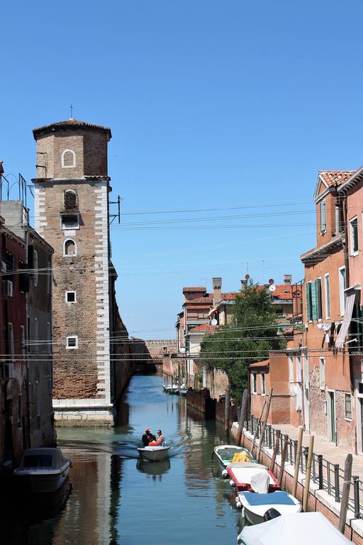 Appartamento Calle Dei Preti Venedig Exterior foto